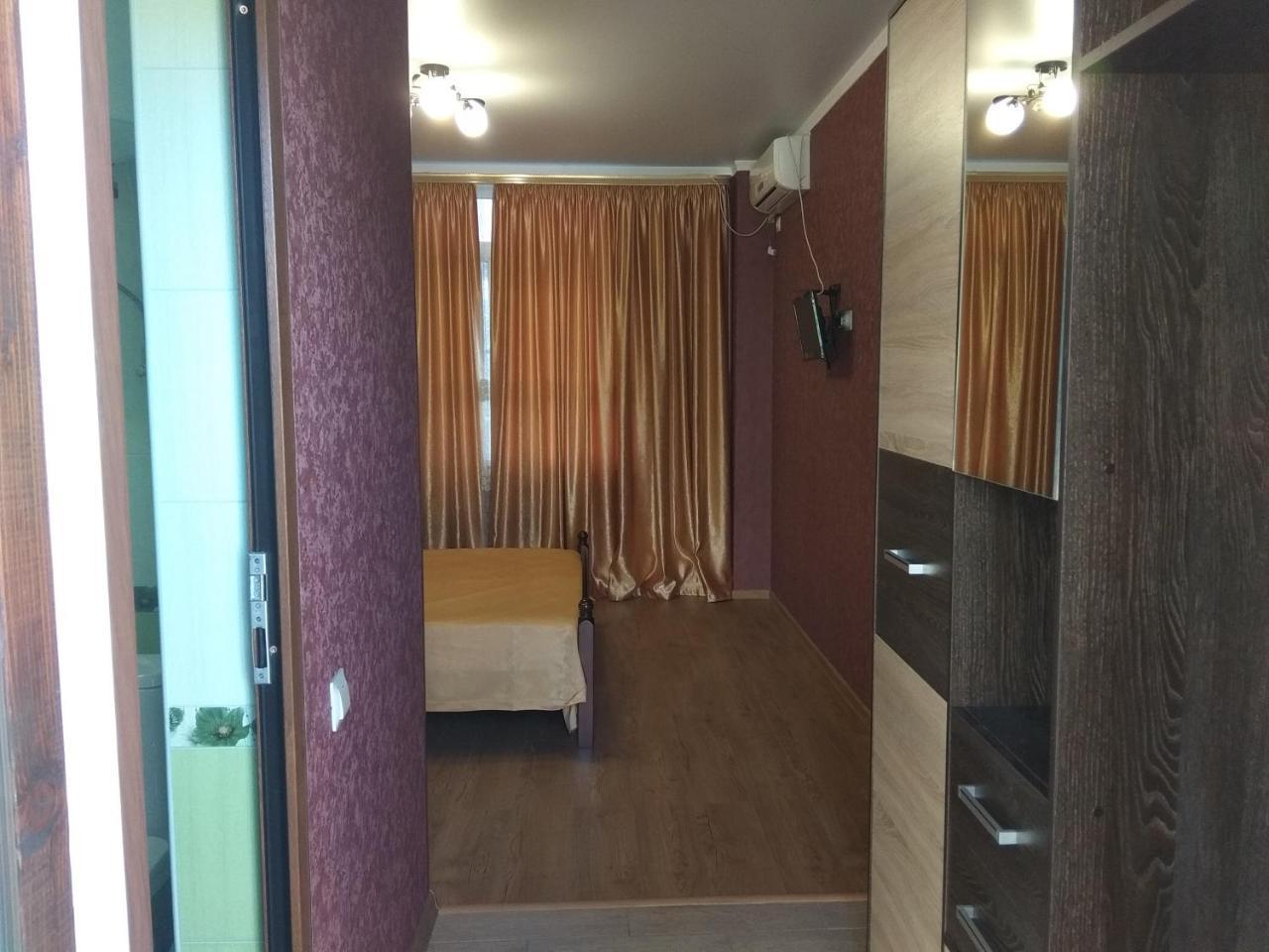 Guesthouse On Kabardinskaya 139A ガグラ エクステリア 写真