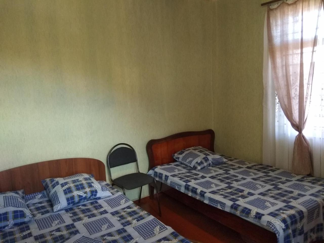 Guesthouse On Kabardinskaya 139A ガグラ エクステリア 写真